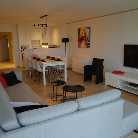 Scorpio Bi 101 With Beautiful Sea Views * Nieuwpoort